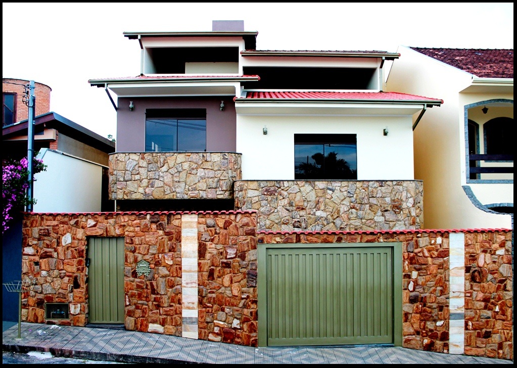 Casa no bairro João Paulo II em Pouso Alegre