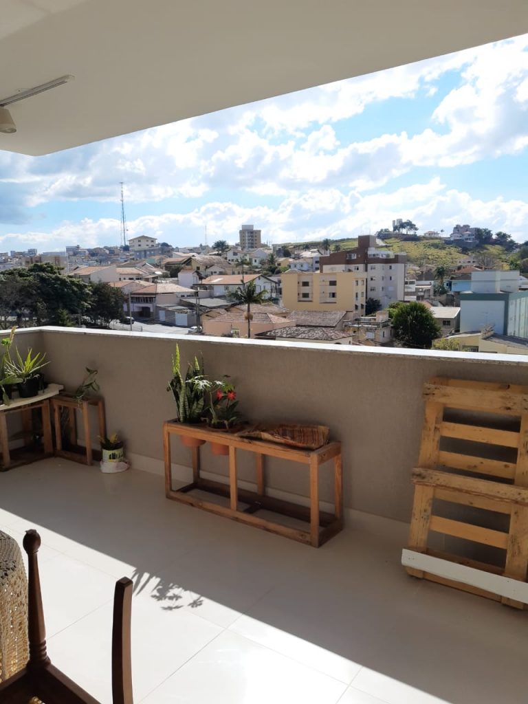 VENDA – Apartamento no bairro João Paulo II em Pouso Alegre.