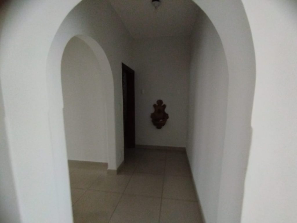 CASA 300M² CENTRO POUSO ALEGRE MG – VENDE/ALUGA