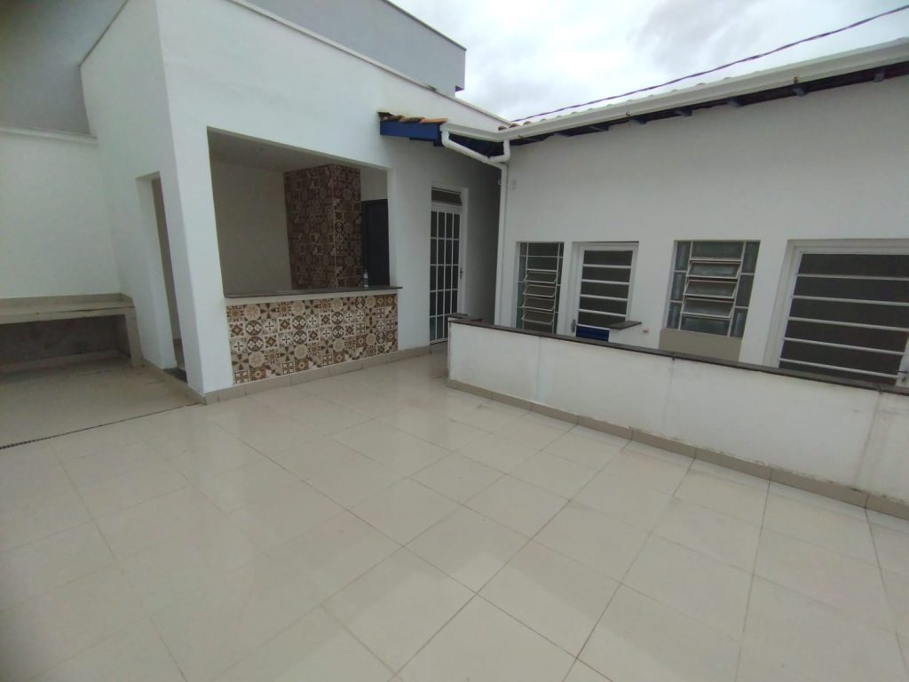 CASA 300M² CENTRO POUSO ALEGRE MG – VENDE/ALUGA